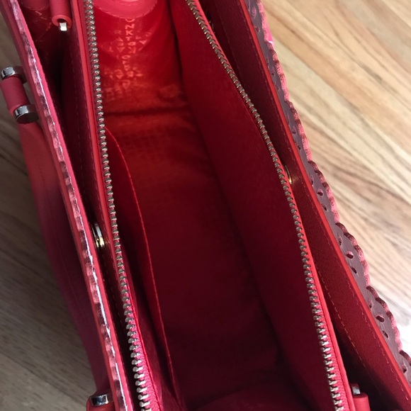 Like new Kate spade purse - Picture 3 of 6